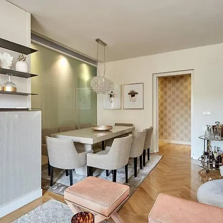 3br With A Great Location - What'app - 0039-3512-039-610 - For Reservations! Apartment Milan