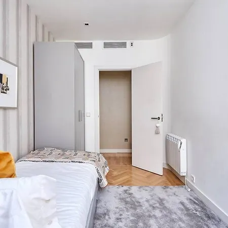 3br With A Great Location - What'app - 0039-3512-039-610 - For Reservations!